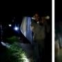 Jalan Ekstrem sampai Ambulans Tak Bisa Masuk, Ibu Melahirkan Terpaksa Ditandu Malam-malam ke Puskesmas