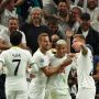 Bikin Haru, Momen Richarlison Berlinang Air Mata usai Cetak Gol Debut Bareng Spurs di Liga Champions