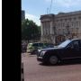Turut Berduka, Chef Juna Bagikan Momen Bertemu Ratu Elizabeth II