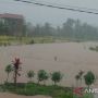 Tertutup Banjir Setinggi Satu Meter, Jalan Utama di Wilayah Selatan Cianjur Sulit Dilalui Kendaraan