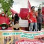 Petani Berunjuk Rasa di Mako Brimob, Minta Kapolri Stop Penggusuran dan Perampasan Tanah