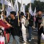 Jelang Sore, Gelombang Massa Demo Tolak Kenaikan BBM di Patung Kuda Kian Tumpah Ruah