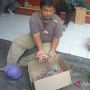 Apes! Menabung untuk Daftar Haji, Uang Jutaan Rupiah Milik Penjaga Sekolah di Solo Rusak Dimakan Rayap