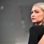 Apa Itu Sindrom Imposter? Gangguan yang Bikin Gigi Hadid Tidak Percaya Diri