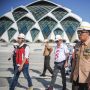 Pamer Pambangunan Masjid Megah, Ridwan Kamil Habis Dikritik Publik: Jalanan Bolong Pak!