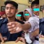 Siswi SD Kerumuni Pak Guru Ngajar, Lontarkan Pertanyaan Tak Terduga, Warganet: Murid Zaman Now
