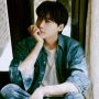 Lama Tak Bertemu, Lee Jong Suk Manjakan Penggemar di Fan Meeting Terbarunya