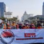 Emak-Emak Demo di Patung Kuda: Kita Akan Berjuang sampai BBM Turun
