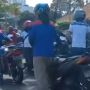 Aksi Buruh Dorong Motor Tolak Kenaikan Harga BBM Panen Pujian, Netizen: Panjang Umur Perjuangan