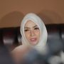 Roro Fitria Bantah Lakukan KDRT dan Bongkar Fantasi Seks Menyimpang Suaminya: Doyan Main Bertiga