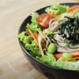 Menu Diet Sehat Rasanya Enak, Yuk Simak Resep Japanese Soba Salad ala Chef Devina Hermawan