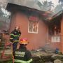 Satu Rumah di Padang Terbakar, 6 Mobil Pemadam Kebakaran Dikerahkan