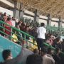 Rusuh, Laga FC Bekasi City vs PSIM: Kedua Suporter Saling Lempar Keramik