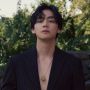 Tampil Elok di Pemotretan Vogue, V BTS Ungkap Jalani Hidup Tanpa Penyesalan