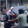 Senggol Bos! Viral Penjual Cilok Keliling Pakai Motor Mahal, Warganet Minder Lihatnya