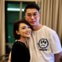Bahagia Dipeluk, Ini 7 Potret Mesra Wika Salim Gandeng Pacar Baru