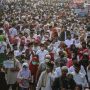 Ribuan Warga Tangerang Ikut Gerak Jalan Sarungan