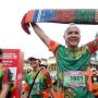 Ikut Lomba Lari Marathon di Medan, Ganjar Dapat Kalungan Kain Ulos saat Finish