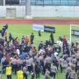Kisruh Liga 3: Suporter PPSM Magelang Serbu Lapangan, Polisi Selamatkan Pemain Persitema