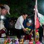 Kunker ke Sultra, Jokowi Traktir Anak-Anak dan Sambangi PKL Pantai Kamali Baubau