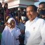 'Hanya di Era Jokowi Ada Presiden Diomelin Anak SMA', Bocah Berseragam Mewek Sambil Ngomel: HP-ku Rusak Gegara Bapak