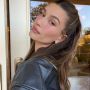 3 Kunci Rutinitas Skincare Hailey Bieber, Cocok untuk Kulit Kering dan Sensitif