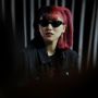 Intip Kelakukan Belakang Panggung Isyana Sarasvati, Gayanya Disebut Mirip Harley Queen