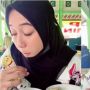 Disindir Pacar Makan Terlalu Lama, Balasan Cewek Ini Menohok