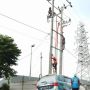 Jelang Agustusan, PLN DKI Minta Warga Tak Pasang Umbul-umbul Dekat Gardu Listrik