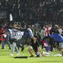 Derbi Berakhir Tragedi, Aremania Coreng Wajah Sepak Bola Indonesia