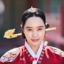 Kim Hye Soo dari Under The Umberlla's Queen jadi Sorotan Gegara Bentuk Tubuhnya Seperti Piala