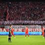 Fans Bayern Peringati Tragedi Kanjuruhan, Bentangkan Spanduk "Lebih 100 Orang Dibunuh Polisi"