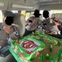 Viral Video Oknum Anggota Polisi Doakan TNI Tidak Panjang Umur, Kue Ulang Tahun Dijilat