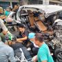 Mobil Avanza Hancur Usai Adu Banteng dengan Truk Boks di Piyungan, Jalan Jogja- Wonosari Sempat Macet hingga 3 Kilometer