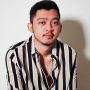 Pamungkas Klarifikasi Aksi Gesekkan Ponsel Penggemar ke Alat Vital: Itu Fan Service