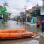 Diguyur Hujan Deras 3 Jam, Wilayah Denpasar Banjir Setinggi Dada Orang Dewasa