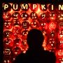 Melihat Berbagai Ukiran Labu Halloween di Pameran Great Jack O'Lantern Blaze