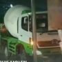 Horor, Truk Molen Berjalan Sendiri dan Tabrak Warung saat Diparkir di Depan Bekas Kamar Mayat RSSA Malang