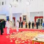 Presiden Jokowi Lantik Gubernur dan Wakil Gubernur DIY 2022-2027 di Istana Negara