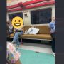 Viral Penumpang KRL Taruh Tas di Bangku Kosong Untuk Teman, Begini Lho Etika Naik Commuter Line