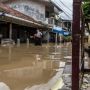 Diguyur Hujan Sejak Pagi Hari, 10 Jalan di Jakarta Terendam Banjir, Ada yang Setinggi 40 cm