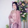 Bela Diri, Adik Bantah Minta Jatah Bulanan dan Numpang Hidup ke Via Vallen