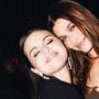 Fans Histeris Selena Gomez dan Hailey Bieber Foto Bareng Pertama Kalinya, Sudah Akrab?