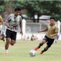 Persis Solo Menghadapi Persekabpas Pasuruan dan Persegres Gresik United dalam Pertandingan Ujicoba