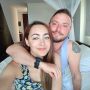 Romantis, Dewi Rezer Dilamar Pacar Bulenya di Pantai Malibu