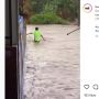 Video Sungai di Banyuwangi Meluap, Puluhan Rumah Terendam Banjir hingga Alami Kerusakan