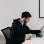 3 Tips Bagi Waktu antara Jalankan Pendidikan dan Pekerjaan Sampingan!