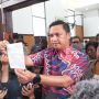 Pengacara Pamerkan Surat Tulisan Tangan Bharada E, Tegaskan Eliezer Sulit Tolak Perintah Jenderal