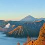 Mendaki dan Menikmati Sederet  Pesona Keindahan Alam di Sekitar Gunung Bromo