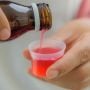 Ini yang Harus Diperhatikan dalam Memakai Obat Sirup untuk Anak